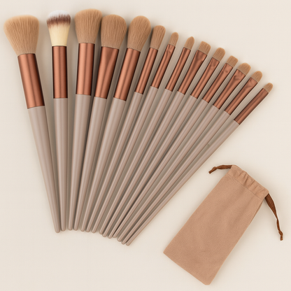 Set Profesional de 13 Brochas Mynauvra™ – Suavidad, Precisión y Maquillaje Perfecto